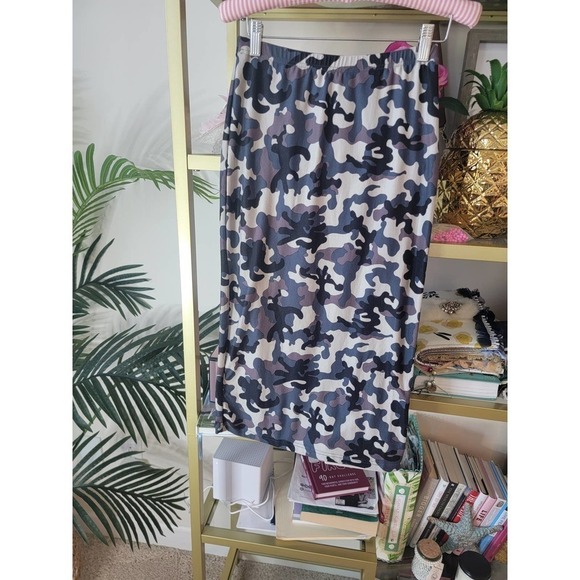 Bodycon Army Camo Print Pencil Skirt Size XS - Picture 4 of 6